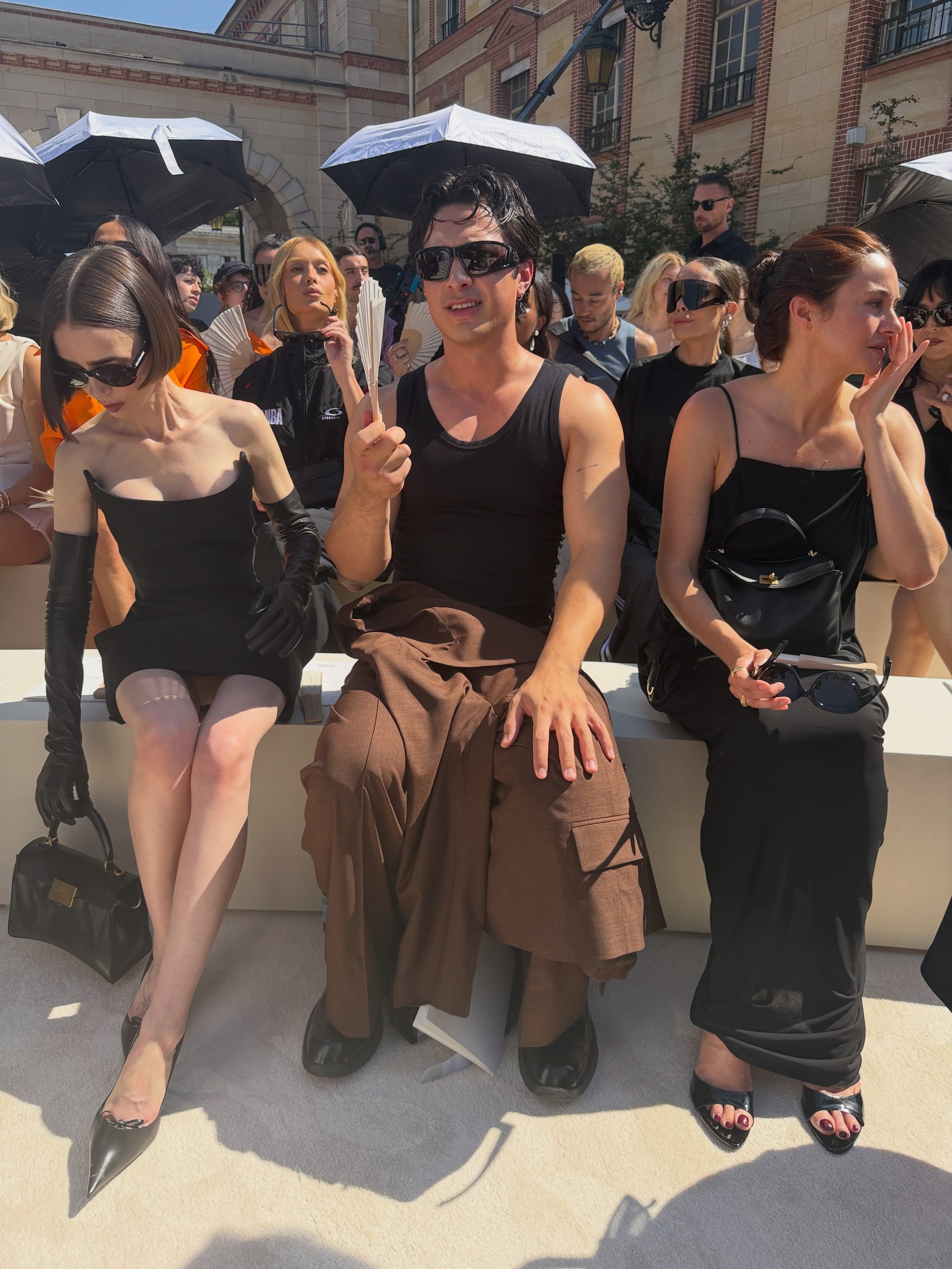 All the sizzling stars at @pppiccioli’s debut @balenciaga couture show 📸 @cris.fragkou
