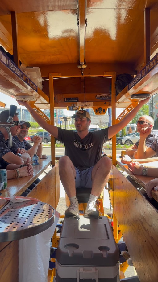 Pedal Tavern mode: Activated 🤝🤝