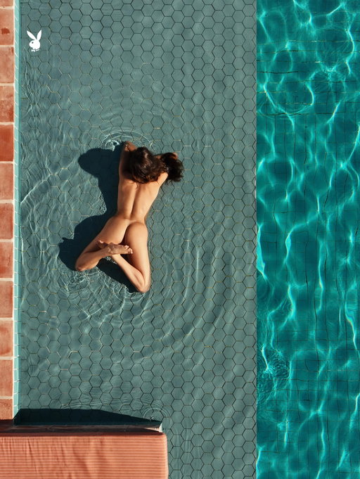 It's Nude Recreation Week, a full seven days dedicated to living, laughing, and loving—all sans clothes. The goal is to get in touch with your inner nudist, stripping down for the normal, everyday things that you'd normally do to unwind. Honestly, where better than the great outdoors to shed both your layers and your inhibitions?

Whether you're planning your own au naturel adventure or would rather celebrate vicariously, we've got just the thing at the link in bio.