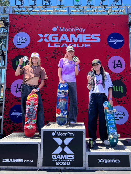XGAMES LEAGUE Sacramento
@xgames @xgames_losangeles

I had such a great time competing in my first-ever team event. It was such a fun and valuable experience!
I’m so grateful to all of my teammates.🇺🇸🩷

I had so much fun with you all:)

@monsterenergy 
@asics_skateboarding 
@asics_sportstyle_jp 
@flipskateboards 
@edgelink.tokyo 
@ninja_bearing 
@source_bolts 
@jessupgriptape 
@thundertrucks 
@boneswheels