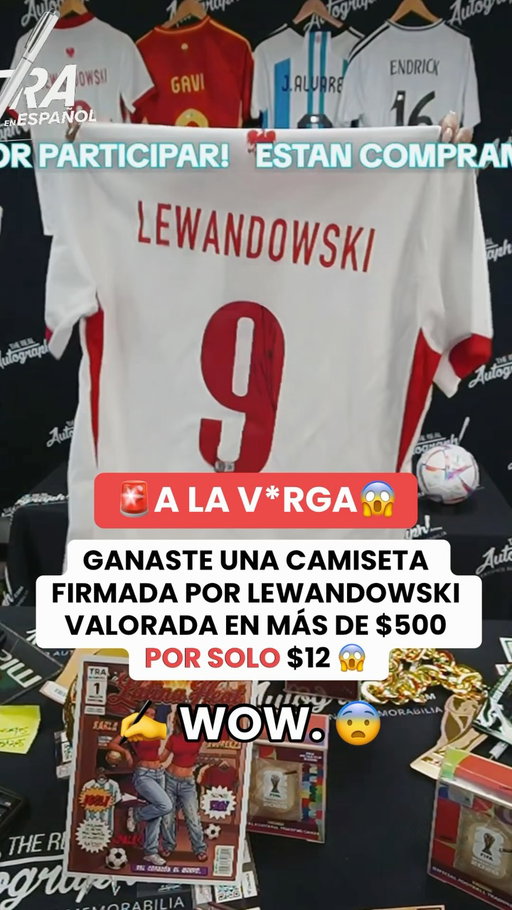 🚨 POR SOLO $12 ⁉️😱 NO PUEDE SER. | ALGUIEN GANÓ UNA CAMISETA FIRMADA POR LEWANDOWSKI VALORADA EN MES DE $500+ POR SOLO $12 EN NUESTRO LIVE? 😳 

#livehighlights #tiktoklive #livebreaks #breaks #lewandowski