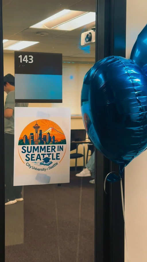 Welcome to Seattle! 🌊🌲✨ So hyped to kick off Summer in Seattle with students joining us all around the globe 🇲🇽 🇰🇷 🇪🇨 🇩🇪
 
New city, new friends, new adventures — let’s make this summer unforgettable 💙
 
Welcome to the CityU fam, we’re so glad you’re here 🎉
 
#summerinseattle #cityuofseattle #internationalstudents #welcometoseattle #studyabroad