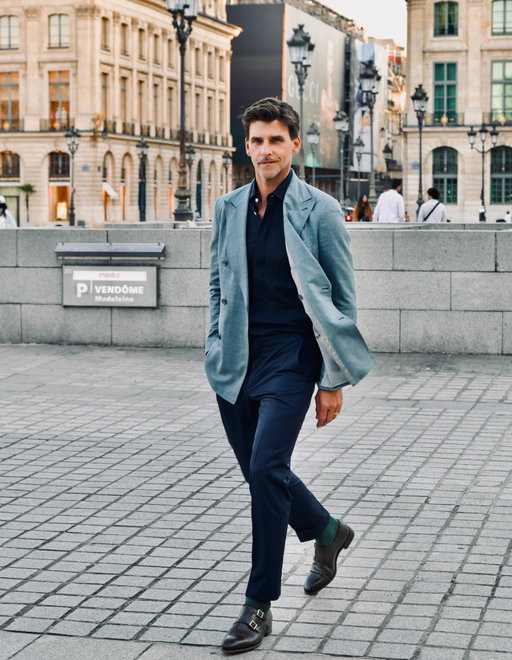 Paris stop over 💚 

•Vendôme in Brioni 
•Damiani 
•Vintage AAF
•❤️‍🔥 at GrandCafe
•Bvlgari Gym 
•Concorde
