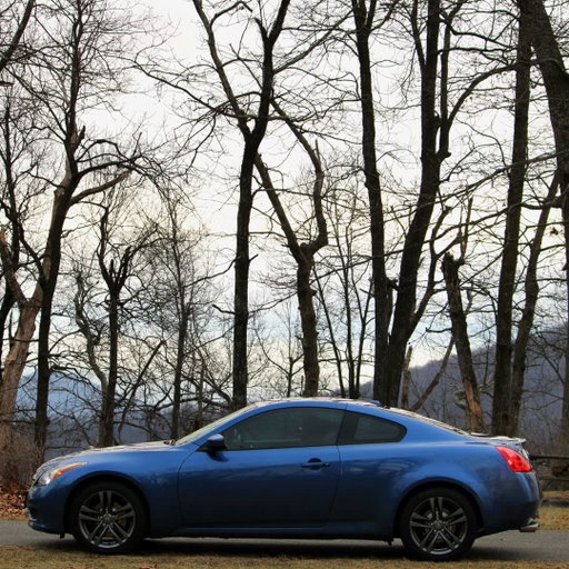 A quiet road, a scenic view, and unmistakable INFINITI style to match. 

Show us your INFINITI moment. 

Tag @infiniti.

📸 @moisess_leon

#INFINITI