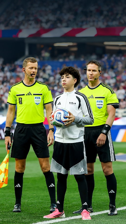 Anything is possible when inspiration connects us all.

From around the world, the Class of ’26 took their place as Official Match Ball Carriers at the FIFA World Cup 2026™.

#Kia #InspirationConnectsUsAll #49thTeam #OMBC #FIFAWorldCup2026