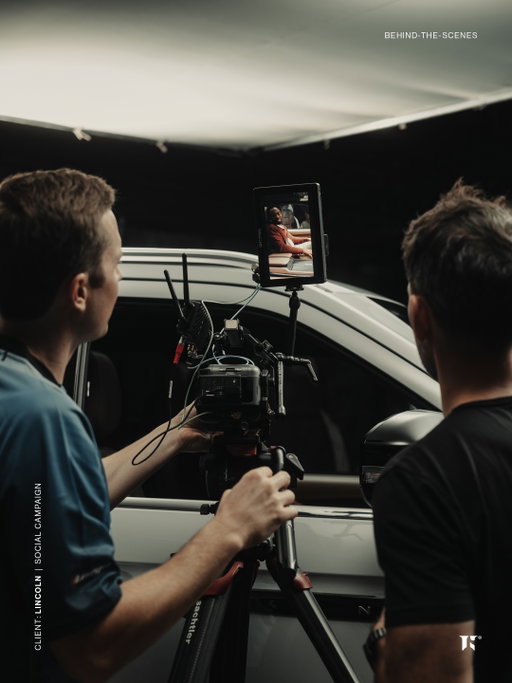 Behind-the-scenes of our shoot with @lincoln for their “What’s this button do” Campaign 🎥

Team:
@shortstache 
@mackwoodruff 
@philipbradley 
@sergio__avellaneda