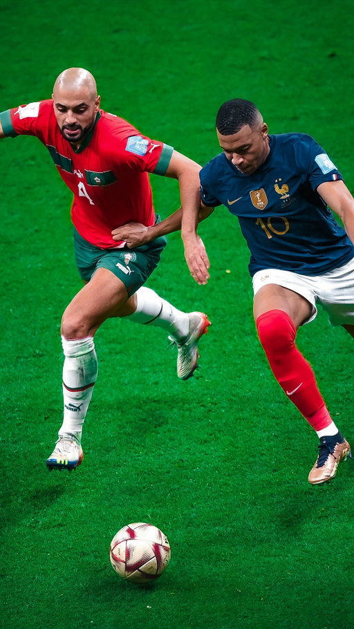 🇲🇦 Amrabat 🆚 Mbappé 🇫🇷

#FIFAWorldCup