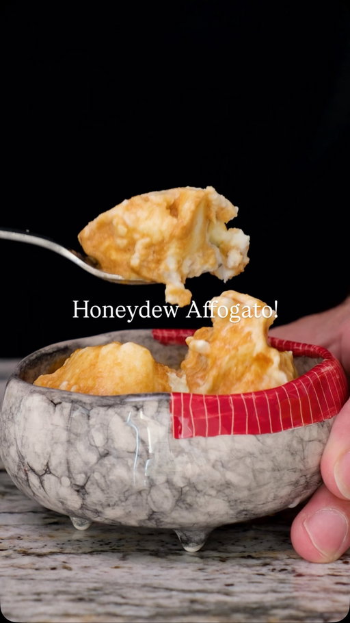 Honeydew Affogato Hack!

- Frozen Honeydew
- 1.5 oz (45ml) Milk
- few drops of Lime
- Pinch of Salt

#icecream #affogato #icecreamhack #simplerecipe #coffeelover