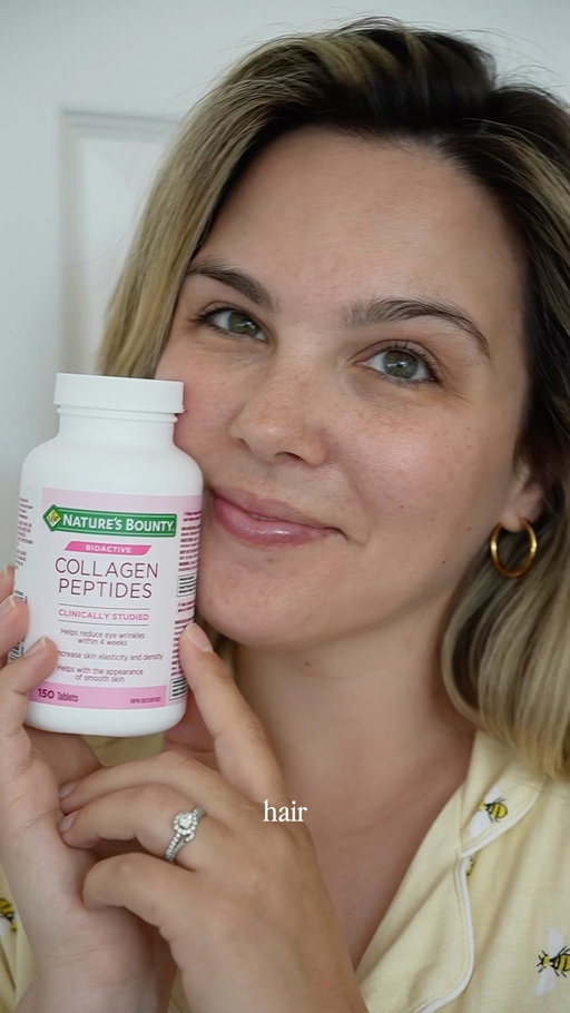 #NaturesBountyPartner as a new mom, prioritizing myself hasn’t been easy, but this season that’s changing 🌿 

I partnered with @naturesbountyca to start my inside out glow up with their Collagen Peptides and my skin is already thanking me ✨ 

Take the Personalized Vitamin Quiz to find out what products are right for you at naturesbounty.ca and get $3 Off Coupon #ItsInYourNatureToGlow #Postpartum #PostpartumGlowUp 

Ensure this product is right for you. Always read and follow the product label.

————————

#PartenaireNaturesBounty En tant que nouvelle maman, prendre soin de moi n’a pas

été facile, mais cette saison marque un changement ��

Je me suis associée à @naturesbountyca pour commencer à révéler mon éclat de

l’intérieur grâce à leurs peptides de collagène, et ma peau m’en remercie déjà ✨

Répondez au questionnaire personnalisé sur les vitamines pour découvrir les produits

qui vous conviennent sur naturesbounty.ca et obtenez un bon-rabais de

3 $ CestDansVotreNatureDeRayonner Postpartum ÉclatPostpartum

Assurez-vous que ce produit vous convient. Lisez et suivez toujours les directives

figurant sur l’étiquette du produit.