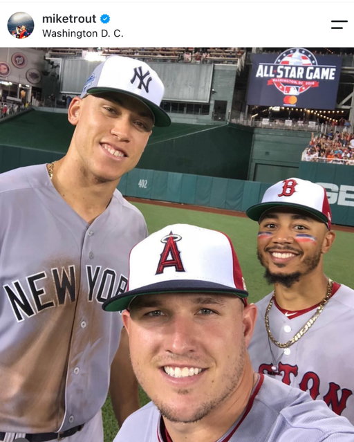 Selfies are a classic at All-Star weekend 📸

They sometimes even happen during the All-Star game!

📸: @MikeTrout, @TheRealMattKemp