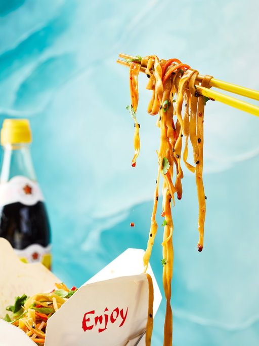 I used to think I didn’t like Chinese black vinegar. Turns out I’d just bought bad bottles. Sometimes you don’t know what you don’t know.
So go buy yourself a good one (we stock it), pick up good soy sauce while you’re at it (we stock that too), and make my soy sauce noodles. It’s one of the fastest, tastiest things you can pull together. Good for potlucks, picnics, lunch boxes, or dinner when cooking is the last thing you want to do.
Recipe’s in this weekend’s newsletter. Link in bio. 📷 @jodipudge props @raynamarlee food @eshunmott 

#chinkiangvinegar #blackvinegar #soysaucenoodles #torontofoodie #livemoreflavourfully