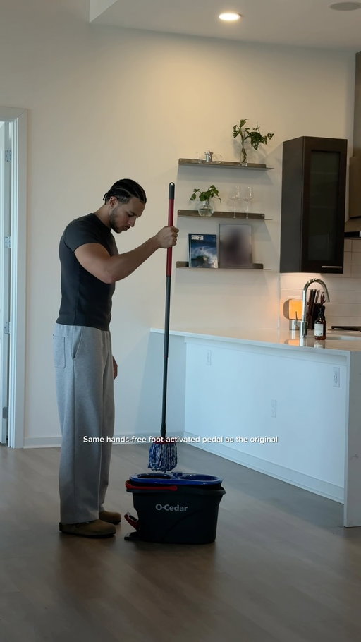 #ad The star of my weekend resets just got an upgrade, leveling up from the EasyWring to the @ocedarclean O-Cedar RinseClean Spin Mop. #OCedarPartner