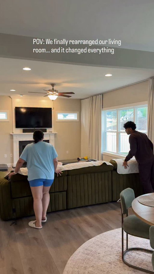 still need to add more decor, any suggestions? #newhome #homedecor #livingroom #livingroommakeover #interiordesign