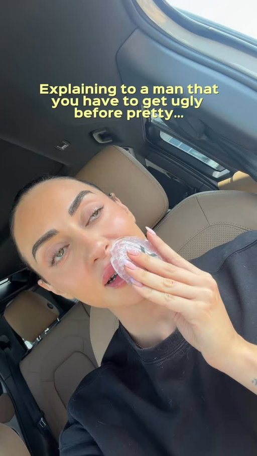 Trust the process babe 😉 
👄 by @dermafina 

#relatable #medicalaesthetics #lips