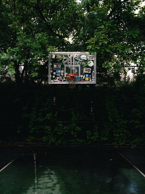 NYC Hoops 🍎

Submitted via the Local Hoop Map 🌍

Shot by: @undercover.mike
