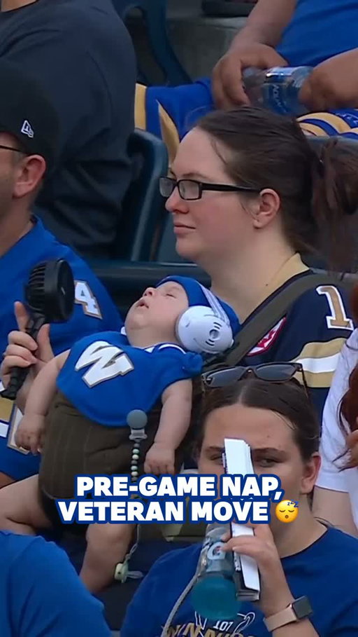 The fan is just a bonus 💨

🗓️: Argos vs. Bombers LIVE NOW!
📺: TSN, RDS and CFL+

#CFLGameDay