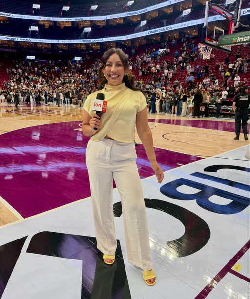 Honey, I’m home 🏡

Toronto Tempo and the Dallas Wings delivered in a major way Friday! A sold out crowd, big stars in the building, making impossible shots and all while setting a WNBA regular season attendance record. 

This was impossibly fun, and I can’t wait to do it again next week. 

@ionwnba