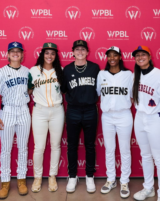 Moments from our team identity launch in New York. 🫶 

Thank you to @newera for allowing us to host our launch at your beautiful NYC flagship store! @neweranyc

Just three weeks 'til you can see these colors on the field in Springfield, Illinois. 

Tickets available now!