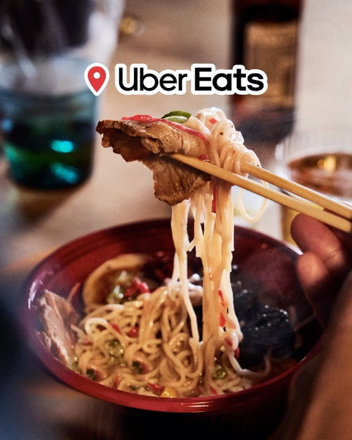 July 11 was chosen as International Ramen Day because the numbers 7/11 resemble a spoon and chopsticks.
Does steaming ramen have you dreaming of a snowy day in Japan? Earn Aeroplan points with @Starbucks,
@UberEats and @LCBO, then put them toward your next getaway, like a trip to Sapporo with @AirCanada.
.
.
Le 11 juillet est la Journée internationale du ramen parce que les chiffres 7 (désignant le mois) et 11 (désignant le jour) ressemblent à une cuillère et à des baguettes.
Est-ce qu’un bol de ramen fumant vous fait rêver d’une journée enneigée au Japon? Obtenez des points
Aeroplan avec @Starbucks, @UberEats et @LCBO, puis utilisez-les pour réserver.