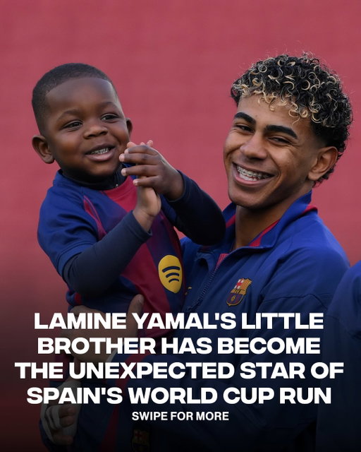 Protect Keyne at all costs 🥹❤️

Lamine Yamal’s 3-year-old brother, Keyne, has become an unexpected fan favorite during Spain’s World Cup run. His cute celebrations, reactions, and moments with Lamine have gone viral on social media, with fans around the world enjoying every appearance as Spain continues its tournament.

[🎥: @lamineyamal ]