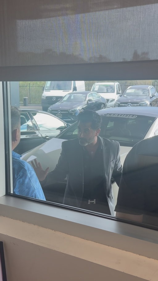 🎷 the saxophone just kept getting louder 😂 

#sales #Saxophone