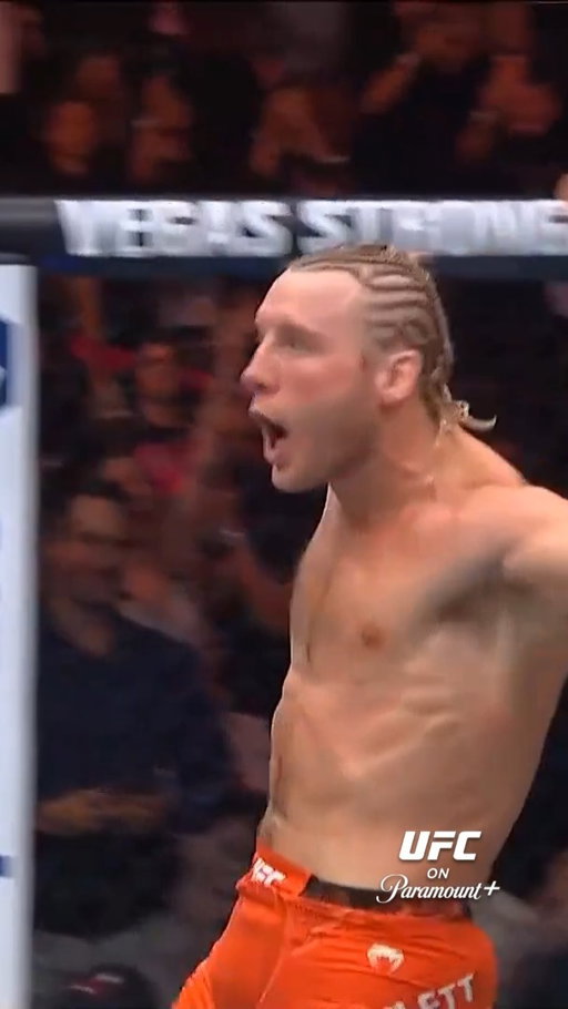 DID YOU NOT REMEMBER?! 🤯

@TheUFCBaddy just submitted Benoit Saint Denis in UNDER A MINUTE!! #UFC329