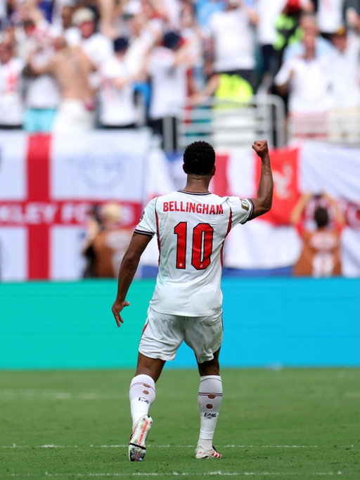 Live to fight another day.🦁 
Semis next. Believe!🏴󠁧󠁢󠁥󠁮󠁧󠁿