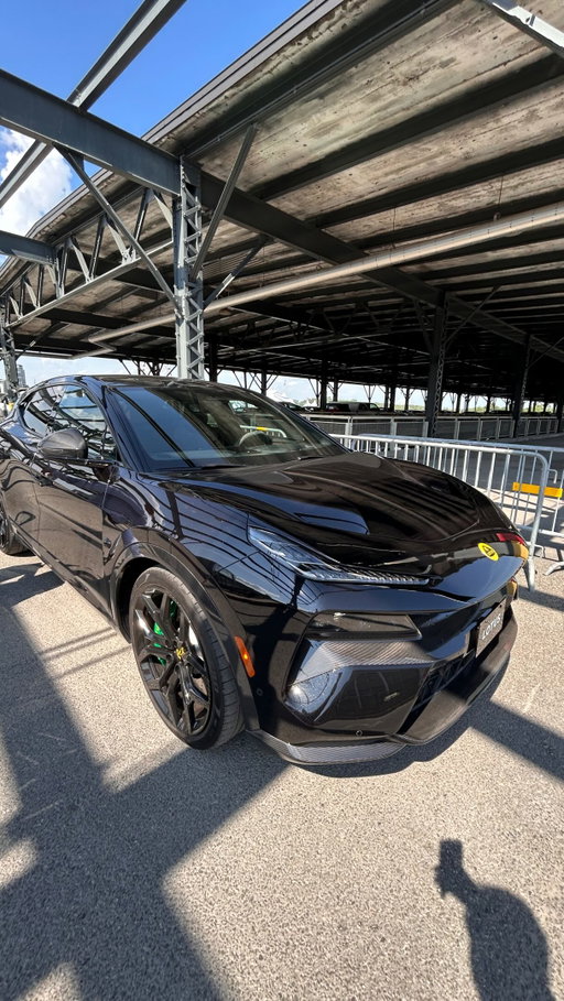 [MONTREAL TRAVEL SERIES]

On the MOVE test driving this Lotus Eletre “Carbon” top-of-the-line in Old Montreal.

But before I take it for a spin, let me introduce you to the Sales Manager, Roberto Soccio at Lotus Montreal as he introduced Lotus 1st ever EV.

#LotusCars #LotusMontreal #LotusEletre #EV #MoVernie