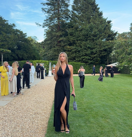 weekend in the english countryside… 🦌RH X @mercedesamgf1
