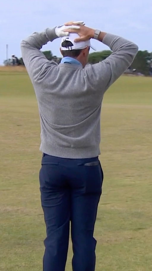 Career Grand Slam winner, six-time Major Championship winner, has 45 professional wins, seven-time Race to Dubai Champion, three-time FedEx Cup Champion, six-time Ryder Cup winner who has spent more than 100 weeks at World Number One…

Misses the green 🤣

#GenesisScottishOpen | #RolexSeries