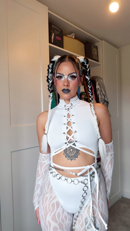 ad How I afford festival fits without it all having to leave my account at once💸 festival tickets + travel + the outfit = it adds up fast! Thankfully with @paypaluk Pay In 3 I can now spread my costs evenly across 3 month payments which means no compromising on my festival fits 💃🏼 

With 0% interest, 0% fees and being able to shop at millions of online stores that accept PayPal on eligible purchases, it's such a game changer when it comes to festival szn 🎪 

Oh and I can't forget about the rewards I earn with PayPal + for all of my purchases 👏🏻 Winning!

Unregulated credit. Consider if affordable and impact on other borrowing. PayPal+ rewards require enrolment. Eligible purchases only. 18+ T&Cs apply. 
 
#PayPal #AD #festivaloutfit #hairtutorial #grwm