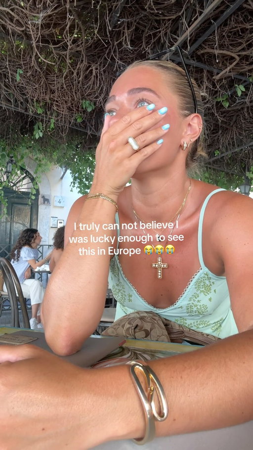 I’m shaking right now 😭😭😭 a dream come true 

#Europe #Travel #FunnyTravel