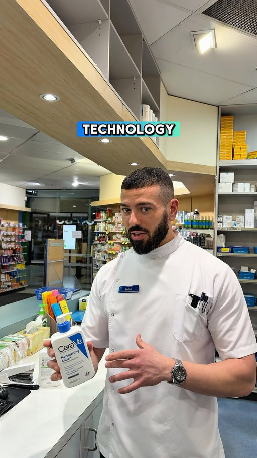 So what makes @cerave_aunz products different? 

One reason is that they have MVE (Multi-vesicular Emulsion) technology which helps deliver lasting skin barrier support and moisturising ingredients in stages rather than all at once. This then helps maintain moisture for up to 24 hours at a time.

#cerave #skincare #sponsored #developedwithdermatologists