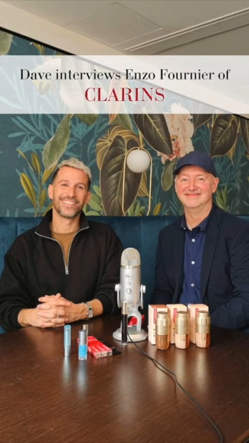 #AD I recently caught up with Enzo Fournier, Clarins' Global Make-up Artistry & Training Director, to get an exclusive look at the launches you are going to love this season. Here are the standouts:

Double Serum Foundation: Forty years of Double Serum innovation meets complexion makeup. The response to my previous Reel was so enthusiastic, that I had to know more application tips from Enzo.

Wonder Define Long-Wear Brow Pencil: Featuring an ultra-fine retractable nano tip that creates realistic, hair-like strokes, plus a built-in spoolie to blend everything seamlessly for naturally defined brows.

Wonder Sculpt Brow Gel: A transparent, serum-inspired formula with an ingenious dual-sided brush that defines, sculpts and sets brows for up to 24 hours without feeling stiff.

Wonder Perfect 5D Mascara: Volume, length, curl, definition and lash care in one formula. 

Cryo-Plumping Lip Oil: A refreshing lip treatment infused with menthol and field mint that delivers an instant cooling sensation with a crystal-clear, mirror-like shine.

Cryo-Plumping Lip Oil Balm: Combining the same cooling technology as the Cryo-Plumping Lip Oil with a pH-reactive tint that creates a personalized rosy hue while leaving lips looking visibly plumper.

A huge thank you to Enzo for sharing his expertise and taking us behind the innovation. Which launch are you most excited to try?

#Clarins #ClarinsMakeup #DoubleSerumFoundation #DaveLackie @clarinscanada @enzo_fournier_92 @toor_hotel