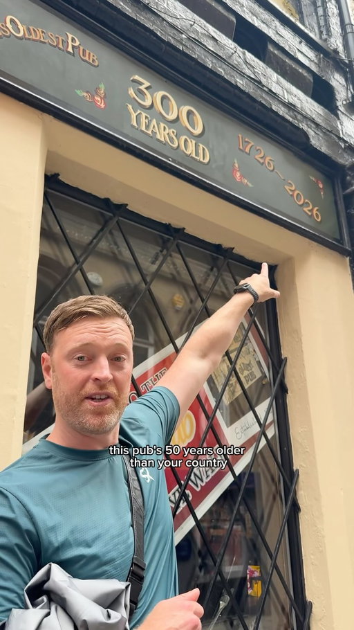 Without fail… every old pub in England turns into a comparison with America’s age 🤣🍺

#tayandalex #americaninuk #england #america #pubs
