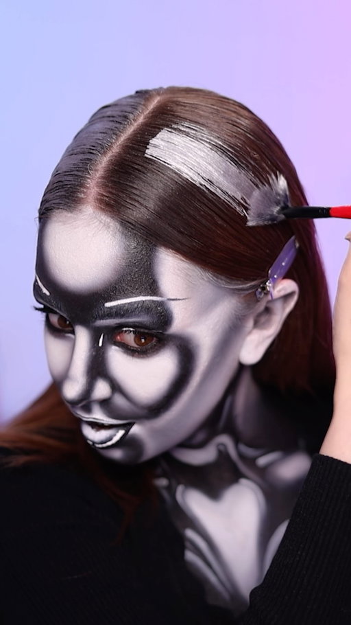 I had paint in my ears for days after this 😅👂 look inspired by @paiinterkaa 🫶