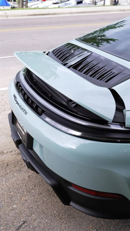 Targa roof. GTS Power. Pure Porsche. 

Designed with Shade Green Metallic paint and Cognac Club Leather interior - a stunning combination.