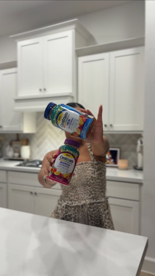 #ad life in general is pretty busy but staying on top of my wellness doesn’t have to be when I have @centrumusa Multigummies 🤌 head over to @walmart to grab yours!
#CentrumGummies #Wellnessroutine #Momlife