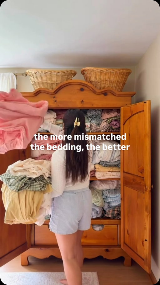As if our Summer Fete Sale wasn’t sweet enough, we’re treating you to an extra 10% off.

@lauraeboote shows us that the best beds are mixed, not matched. Everything you need for a summer spent at home, for a little less.

Shop before it’s gone 💛