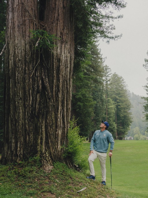 Normally I just hit it over the trees. Not here…

Golfing in the world’s tallest tree forest! Dropping on my YouTube channel tomorrow.