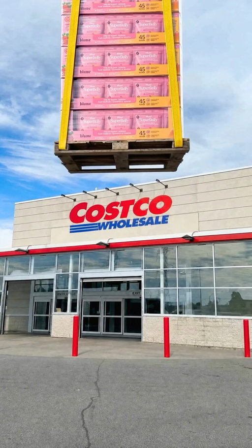 Make room... something BIG is coming to @costco_canada 💗

Last summer: 50 Costco clubs. This summer? ALL 104. Nationwide.

Our exclusive 45-count SuperBelly Variety Pack has landed!

See you in the warehouse. 🛒