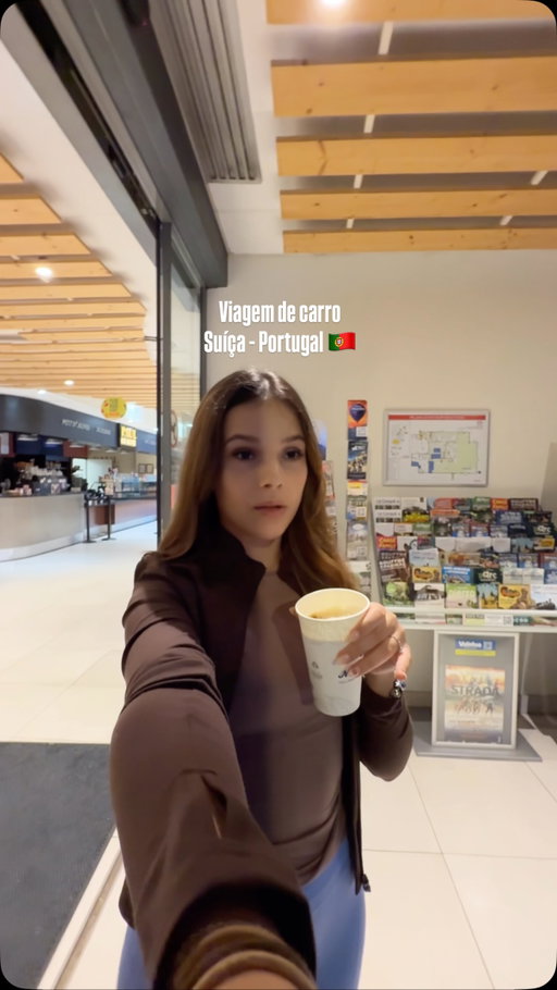 À ida faz-se bem, mas à volta 😩

#vlog #suiça #portugal🇵🇹 #viagemcarro
