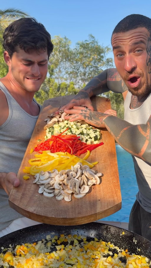 Paella de España 🇪🇸 

#paella #españa #spanishfood