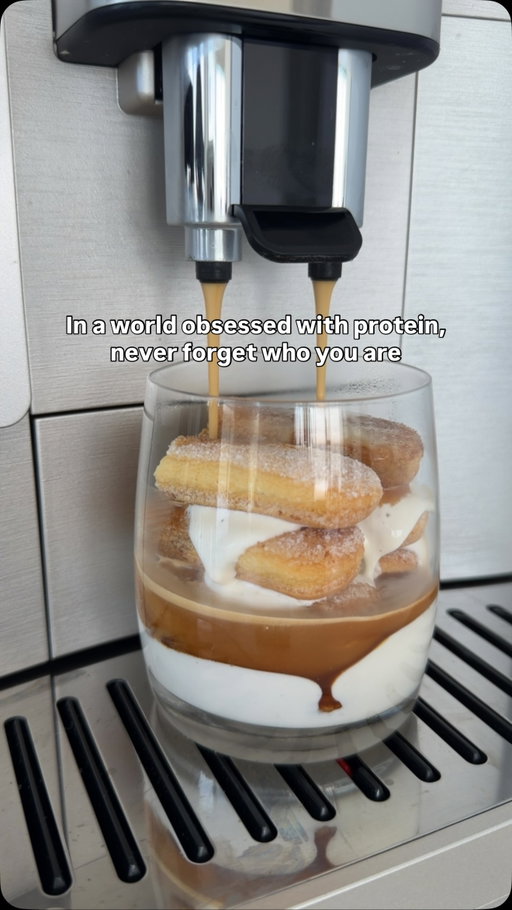 Protein is great but have you ever had a tiramisu affogato?😮‍💨

Vanilla mascarpone whip layered with ladyfingers and topped with espresso✨

#yescoffeenodecaf