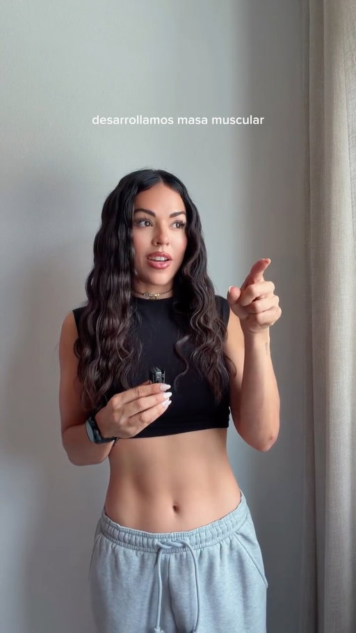 Full circle moment ⭕️ 🙈

 #fitness #levantar #pesas #mujeres 
Inspo @tomwalchy