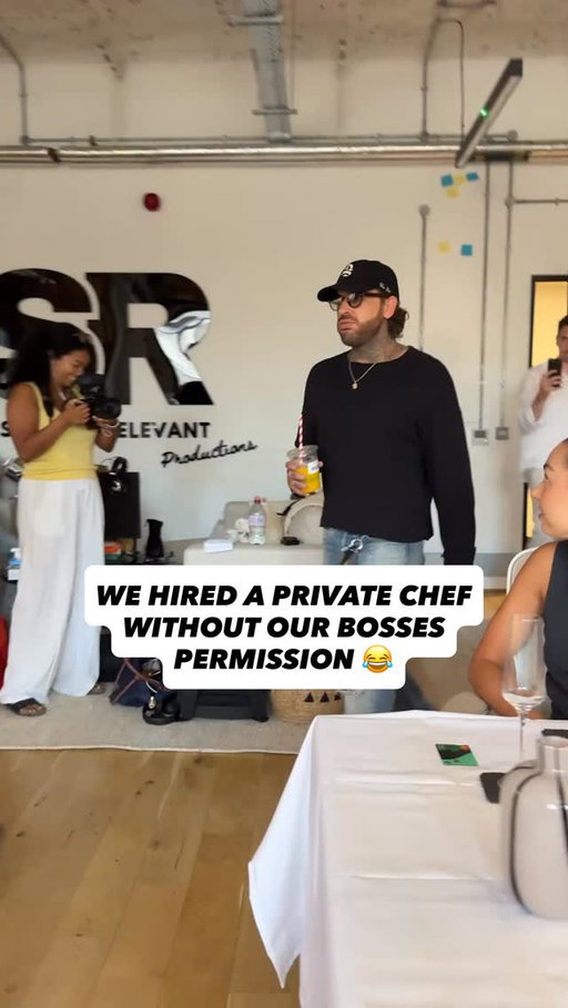 Might have to make this a weekly thing… fine dining Wednesdays 🍽️😂

A new Behind the Pod is out now over on our YouTube channel 💻 It includes a lot more of this 🤝