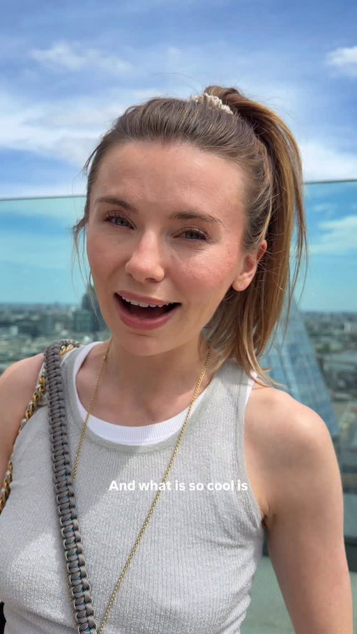 I’ve had SO many of you asking!! 😅

secret: it’s not even meant for water lol

shoutout to the lady I tracked down after spotting her wearing it on Waterloo Bridge 🫣 (yes I really did that. no regrets)