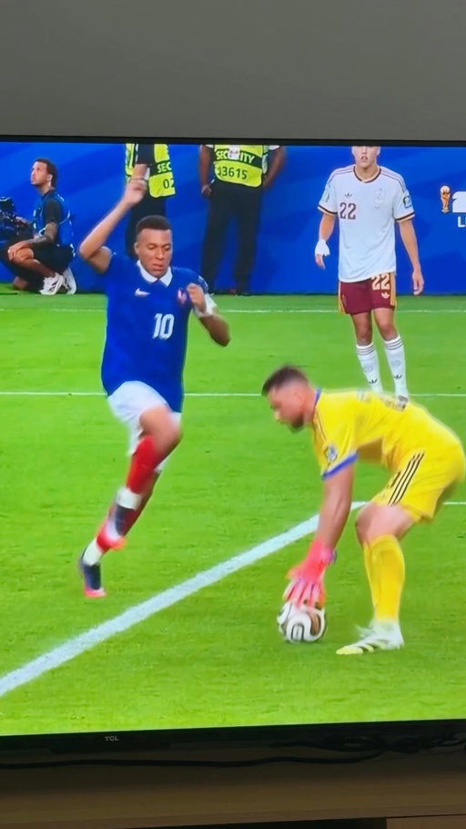 Bro😂 #fifaworldcup #fail