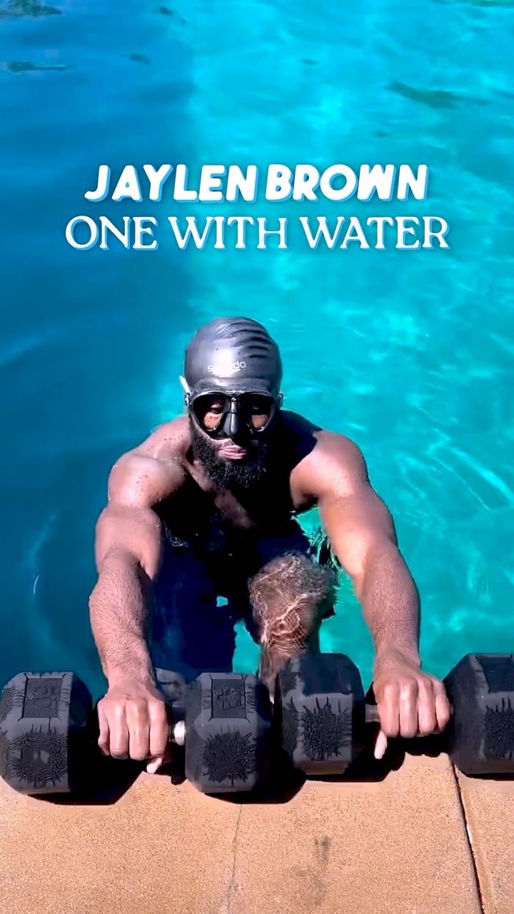 “You have more time than you think” 💎 

A deep dive into Jaylen Brown’s mind, and underwater training. It’s not just about lung capacity—it’s a masterclass in humility and patience amidst seemingly overwhelming stress. 

This is a beautiful metaphor I will carry with me.

Also… this REALLY makes me want to try more water workouts 😂🤌🌊