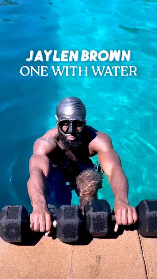“You have more time than you think” 💎 

A deep dive into Jaylen Brown’s mind, and underwater training. It’s not just about lung capacity—it’s a masterclass in humility and patience amidst seemingly overwhelming stress. 

This is a beautiful analogy I will carry with me.

Also… this REALLY makes me want to try more water workouts 😂🤌🌊